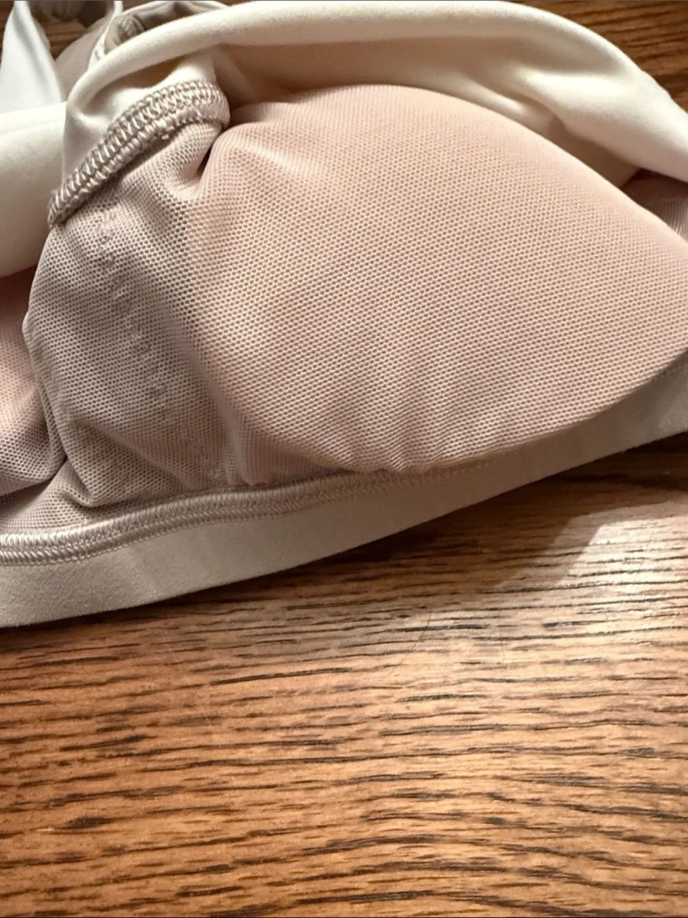 Lululemon White Longline Sports Bra Built In Cups V Neck Racerback